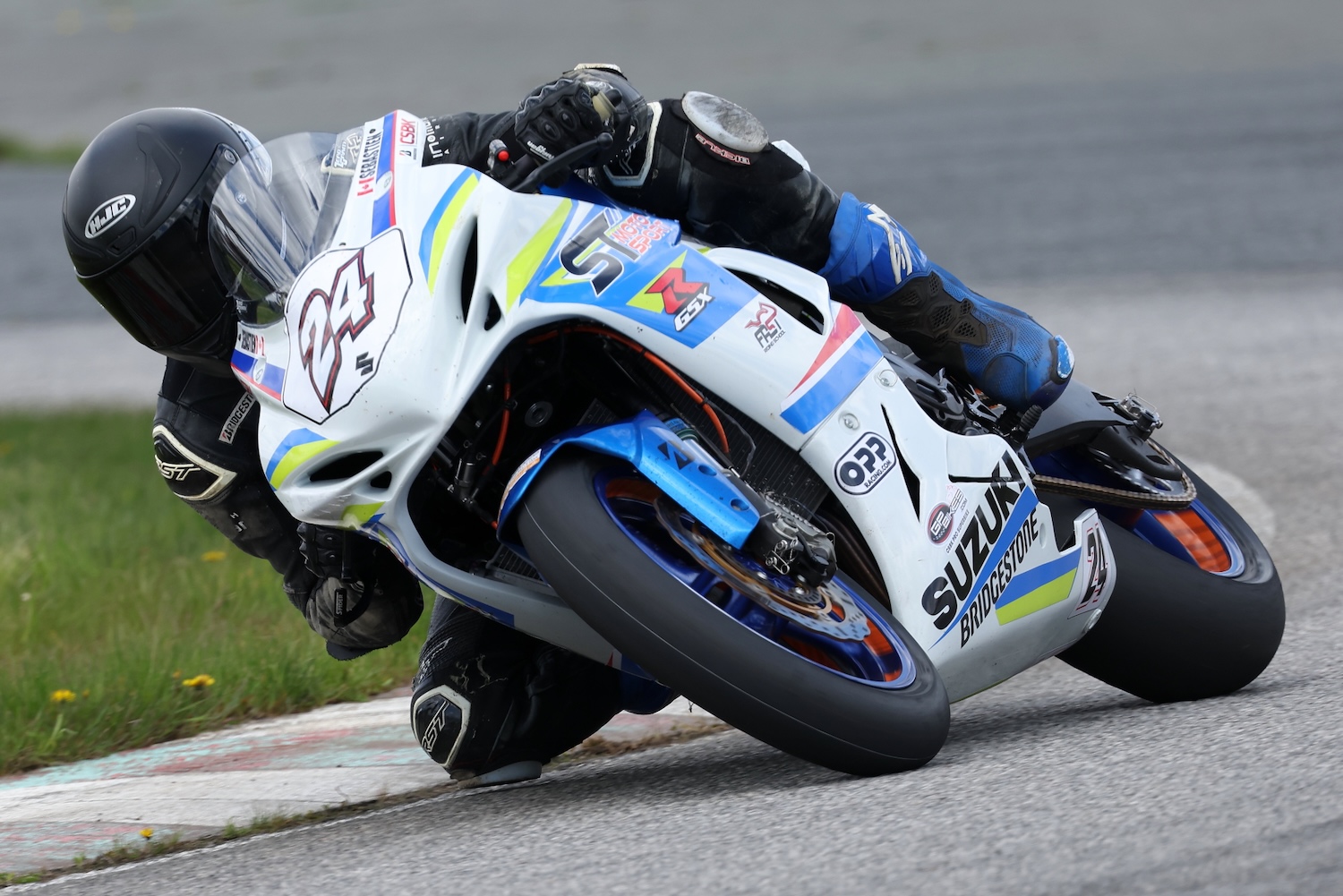 Tremblay on Supersport pole at Shannonville opener